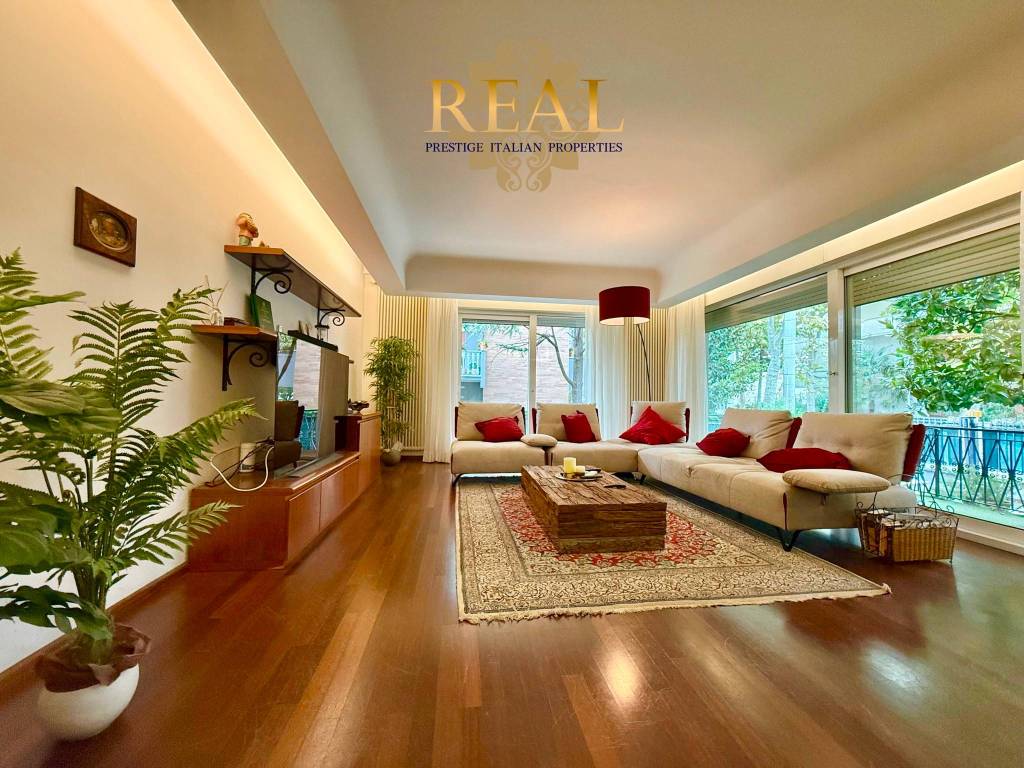 Villa a Riccione in Viale Tagliamento - Foto 2