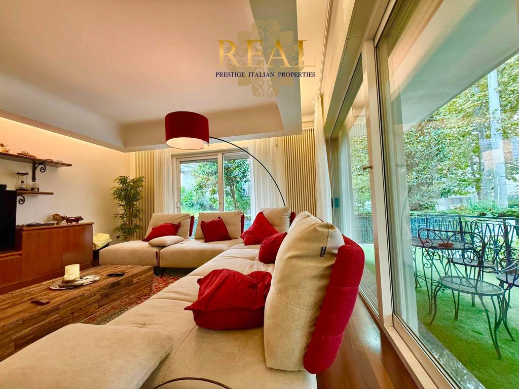 Villa a Riccione in Viale Tagliamento - Foto 3