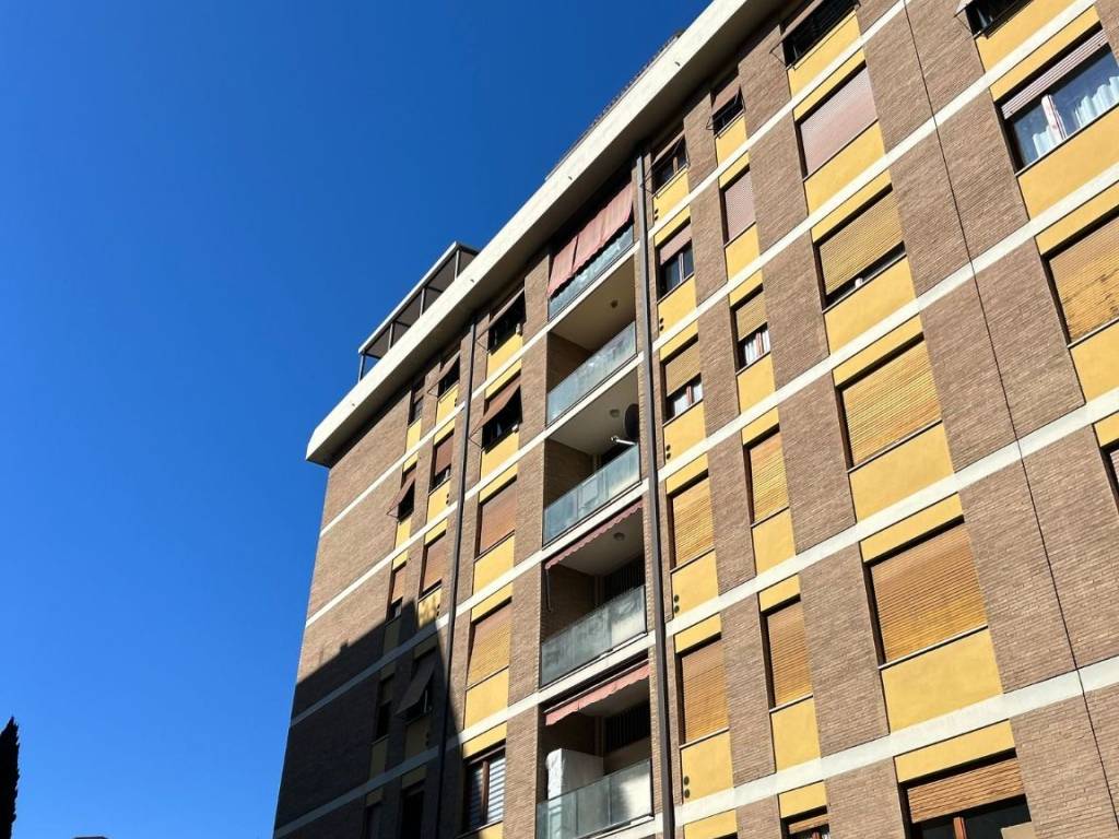 Appartamento a Perugia in Piazzale Giotto, 33 - Foto 3