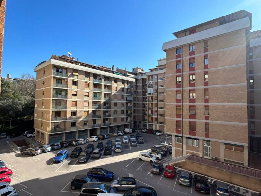 Appartamento a Perugia in Piazzale Giotto, 33 - Foto 5