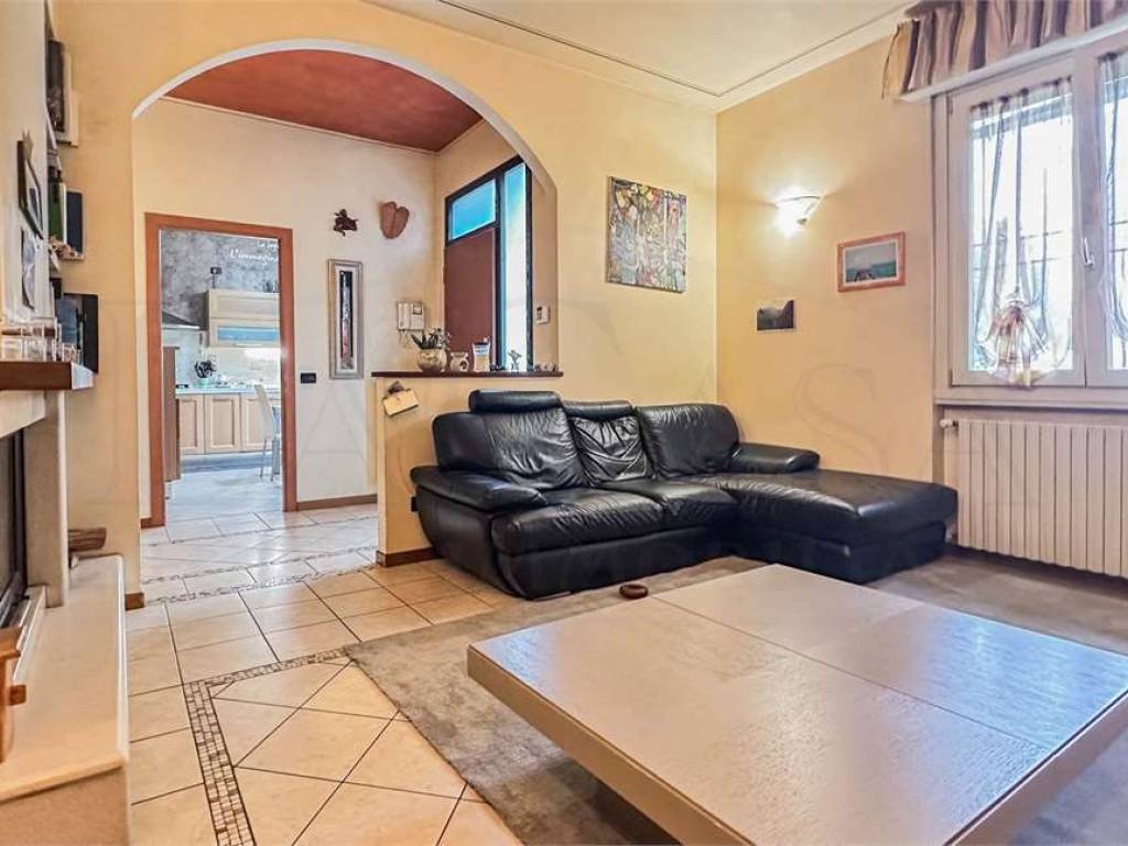 Villa a Rodengo saiano in Via Udine, snc - Foto 3