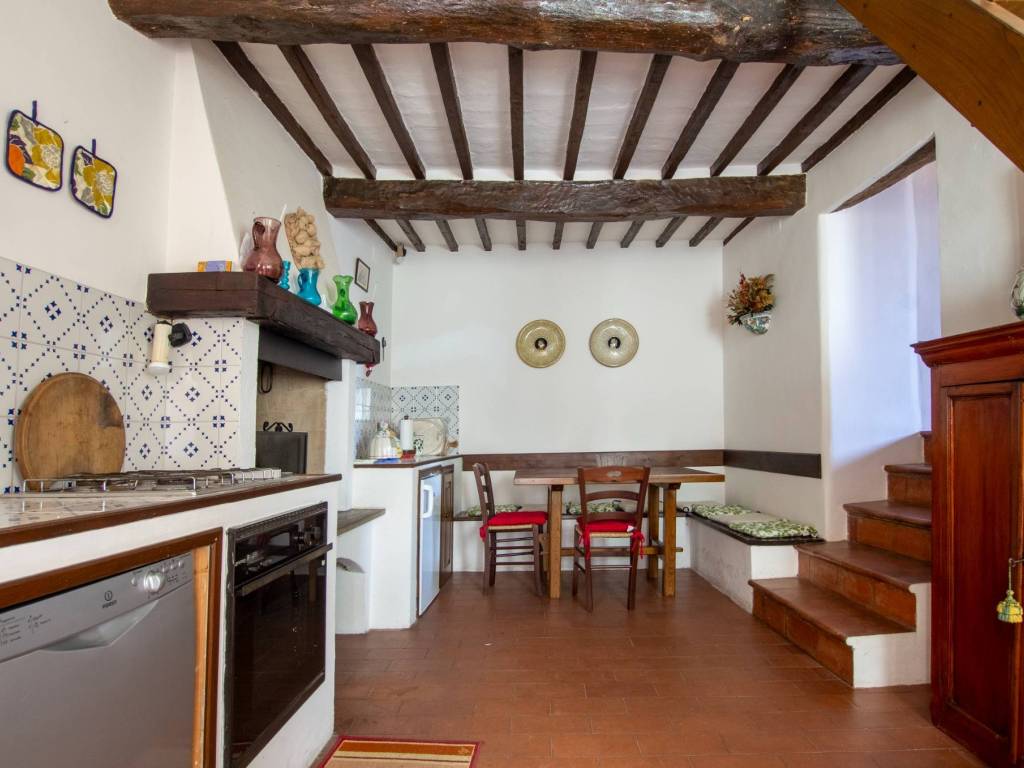 Appartamento a Pitigliano in Vicolo Varese - Foto 3