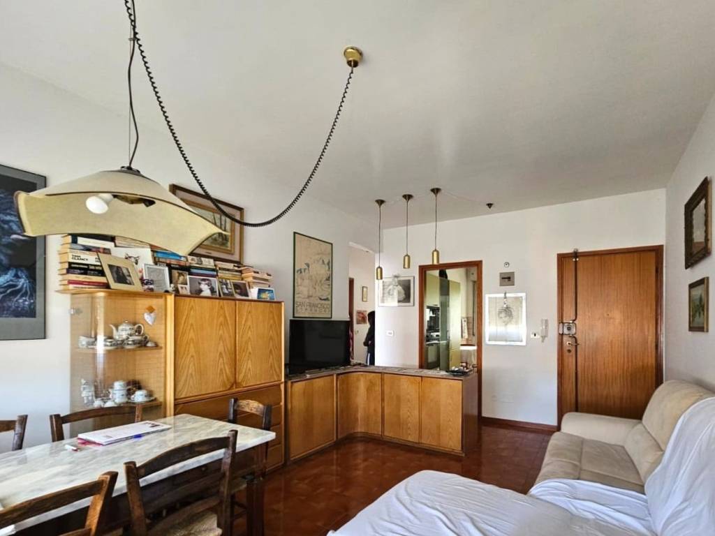 Appartamento a Bologna in Via Enrico De Nicola - Foto 4