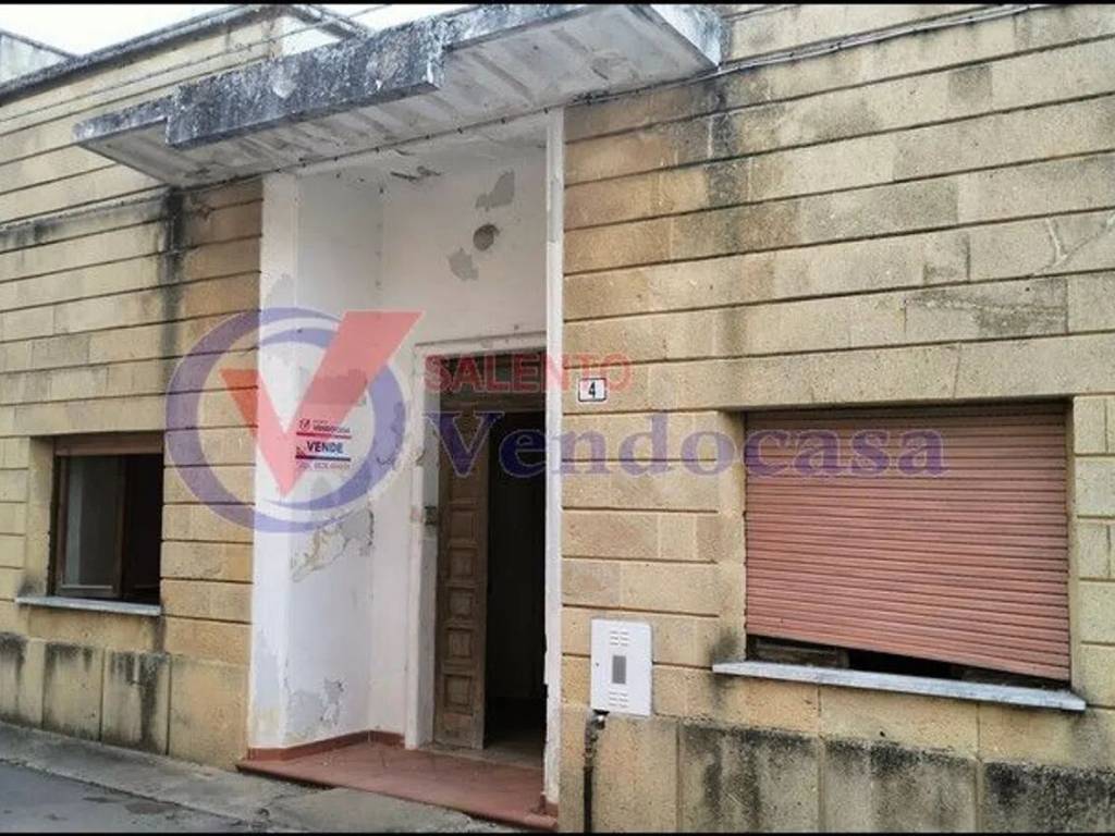 Villa a Zollino in Via Trento, 4 - Foto 2