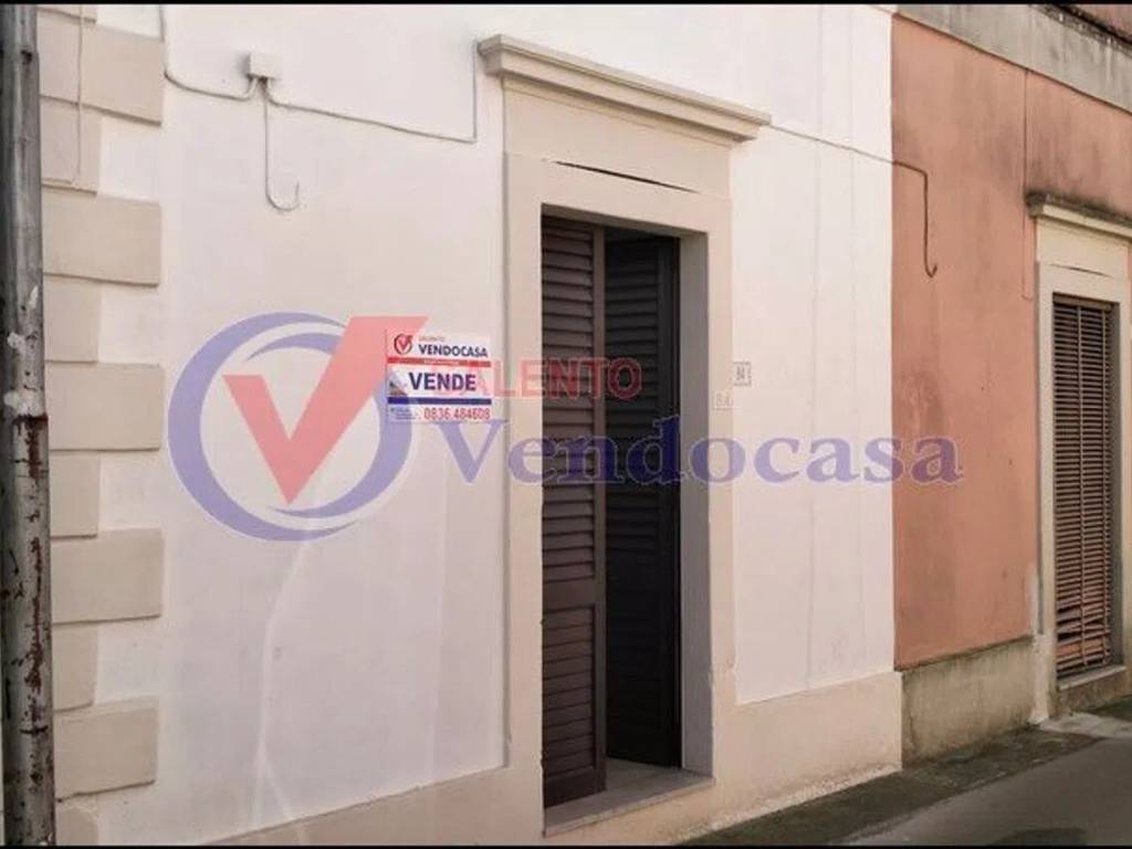 Villa a Andrano in Via Xxv Luglio, 84 - Foto 2