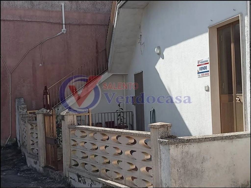 Villa a Ortelle in Vico Crispi No Number - Foto 3