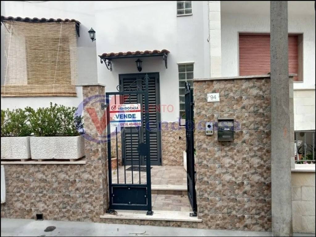 Villa a Poggiardo in Via Santa Croce, 94 - Foto 2