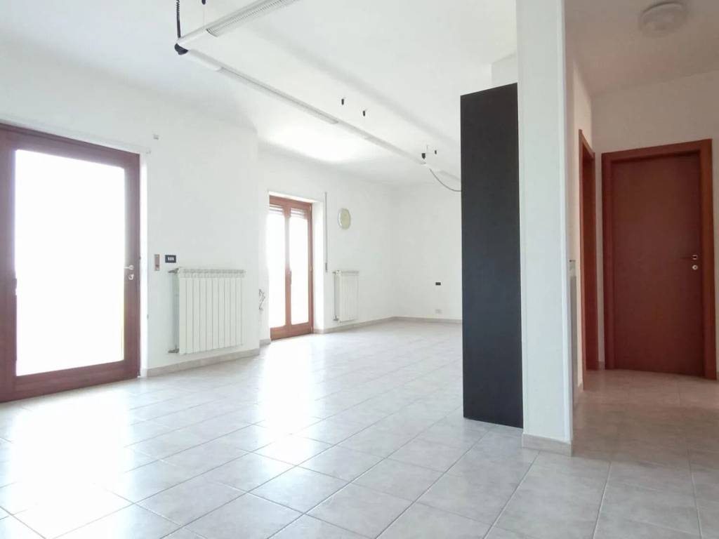 Villa a Mottola in Via Sandro Pertini, 74 - Foto 4
