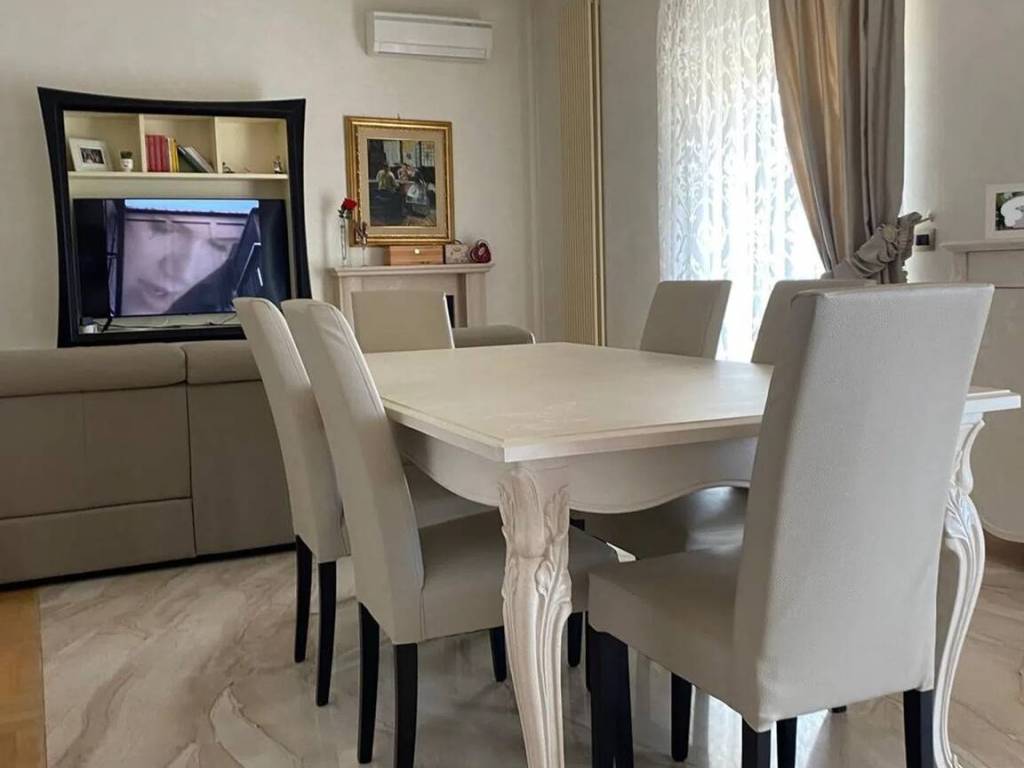 Appartamento a Mottola in Via Fratelli Bandiera - Foto 4