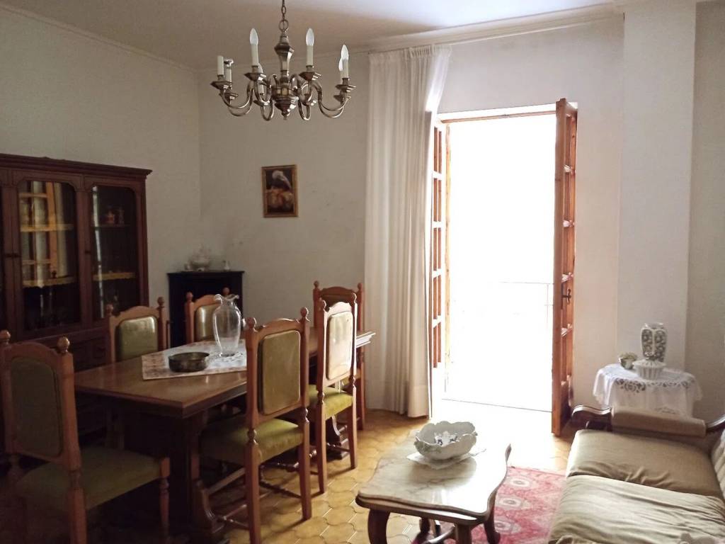 Appartamento a Mottola in Viale Giuseppe Turi, 109 - Foto 4
