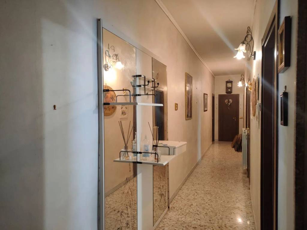 Appartamento a Mottola in Via San Sebastiano, 4 - Foto 4