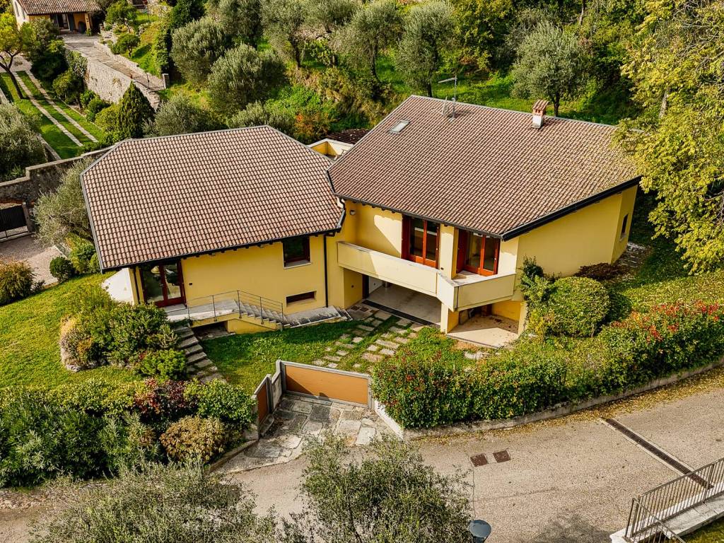 Villa a Toscolano-maderno in Via Cecina - Foto 3