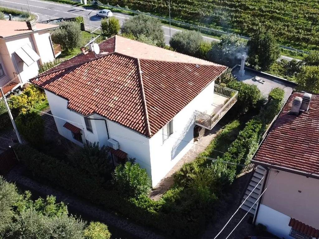 Villa a Desenzano del garda in Via Antonio Gramsci - Foto 2