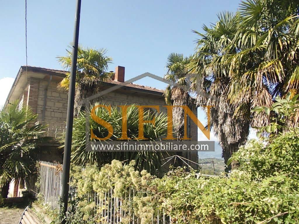 Casa indipendente a Montefusco in Contrada Serra, 54 - Foto 4