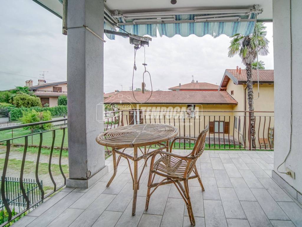 Appartamento a Castelletto sopra ticino in Via Arquello - Foto 3