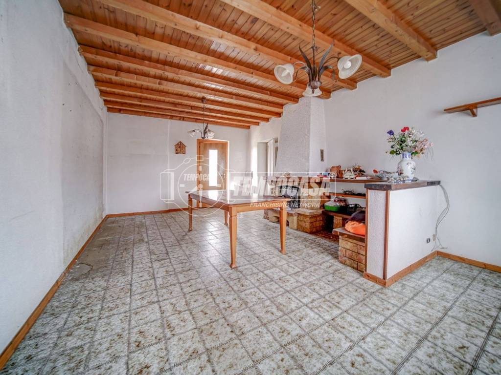 Appartamento a Castelletto sopra ticino in Via Arquello - Foto 5