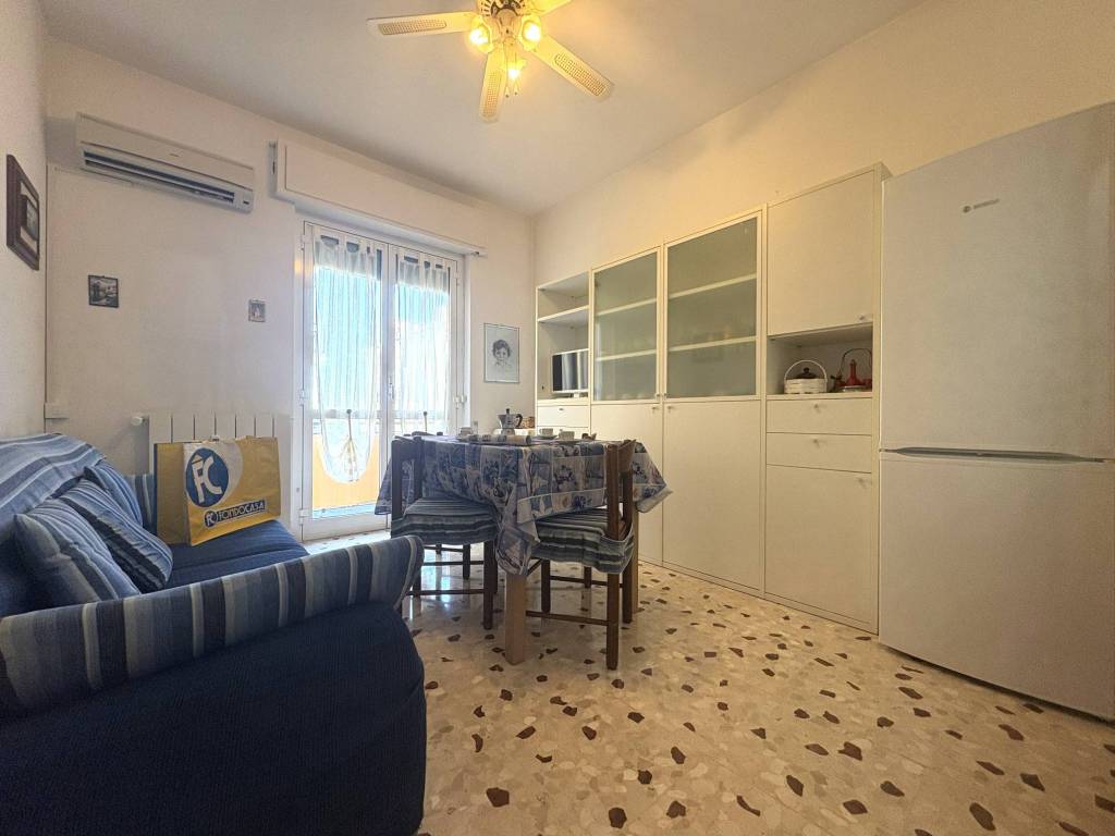 Appartamento a Borgio verezzi in Via 25 Aprile - Foto 4