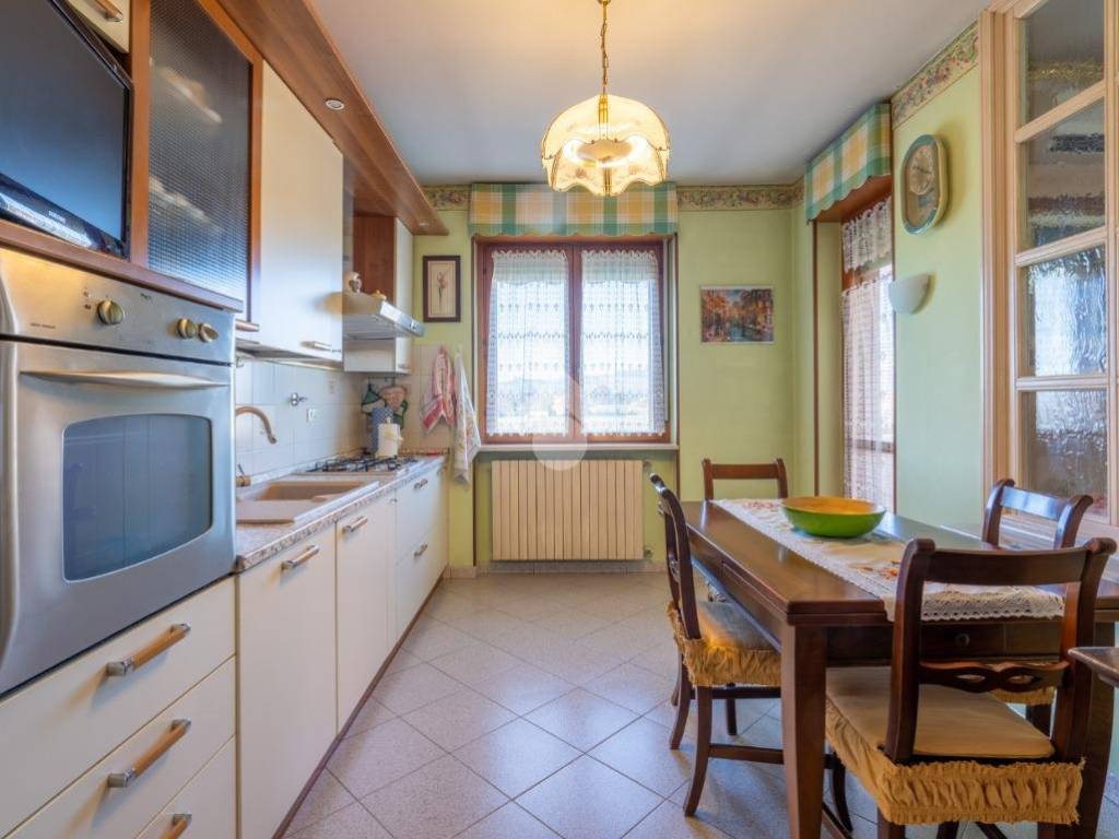 Appartamento a Leinì in Via Vittime di Bologna, 21 - Foto 5