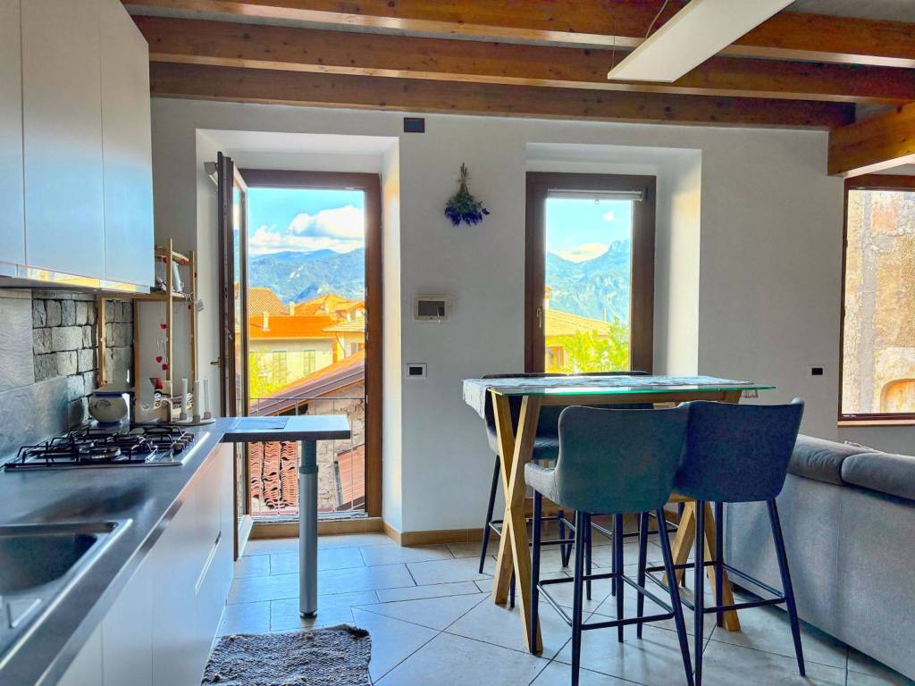 Appartamento a Menaggio in Via Luigi Cadorna, 87 - Foto 5