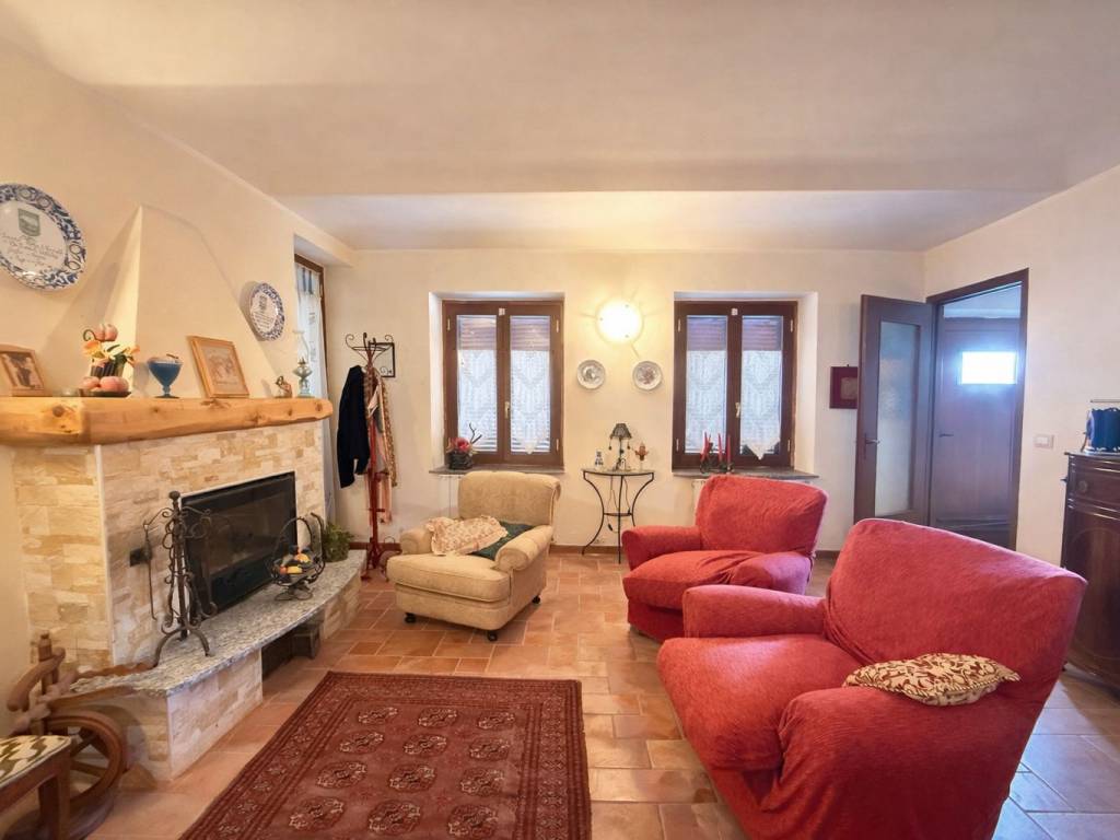 Casa indipendente a Ceresole alba in Cascina Gerbido - Foto 5