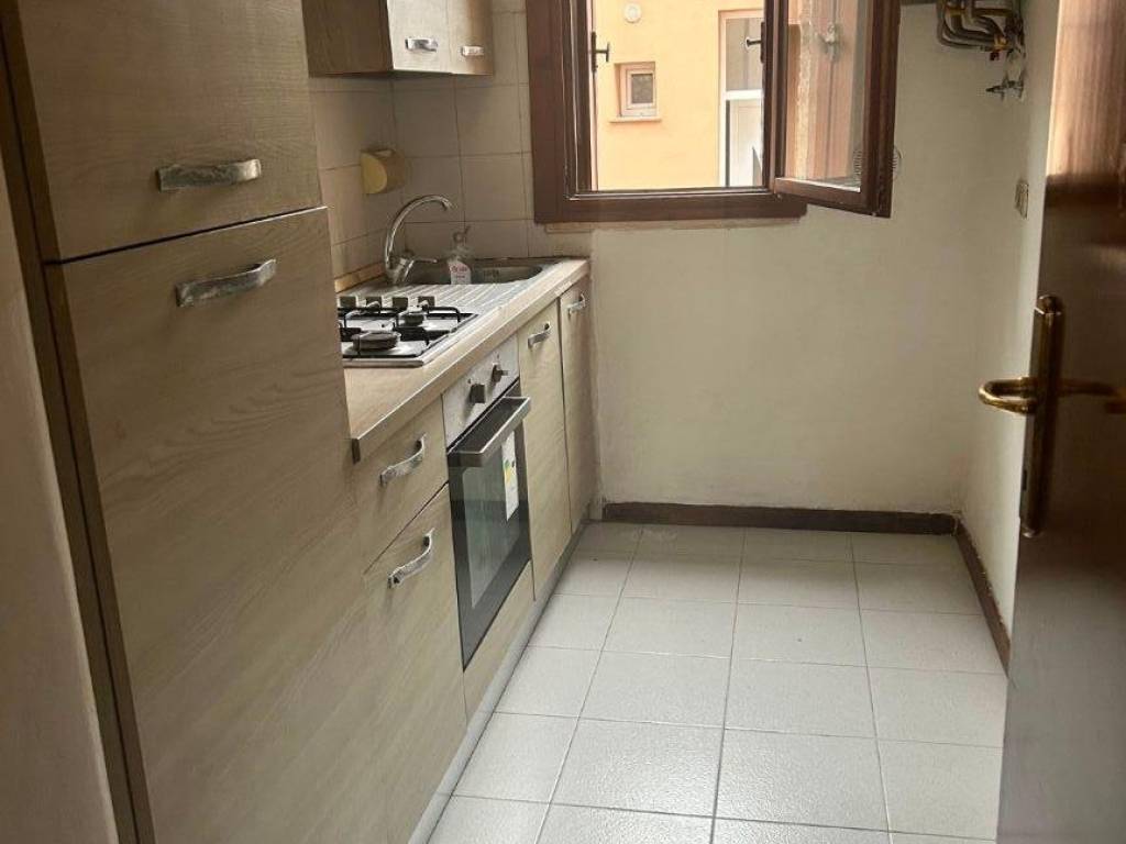 Appartamento a Schio in Via Venezia, 56 - Foto 4