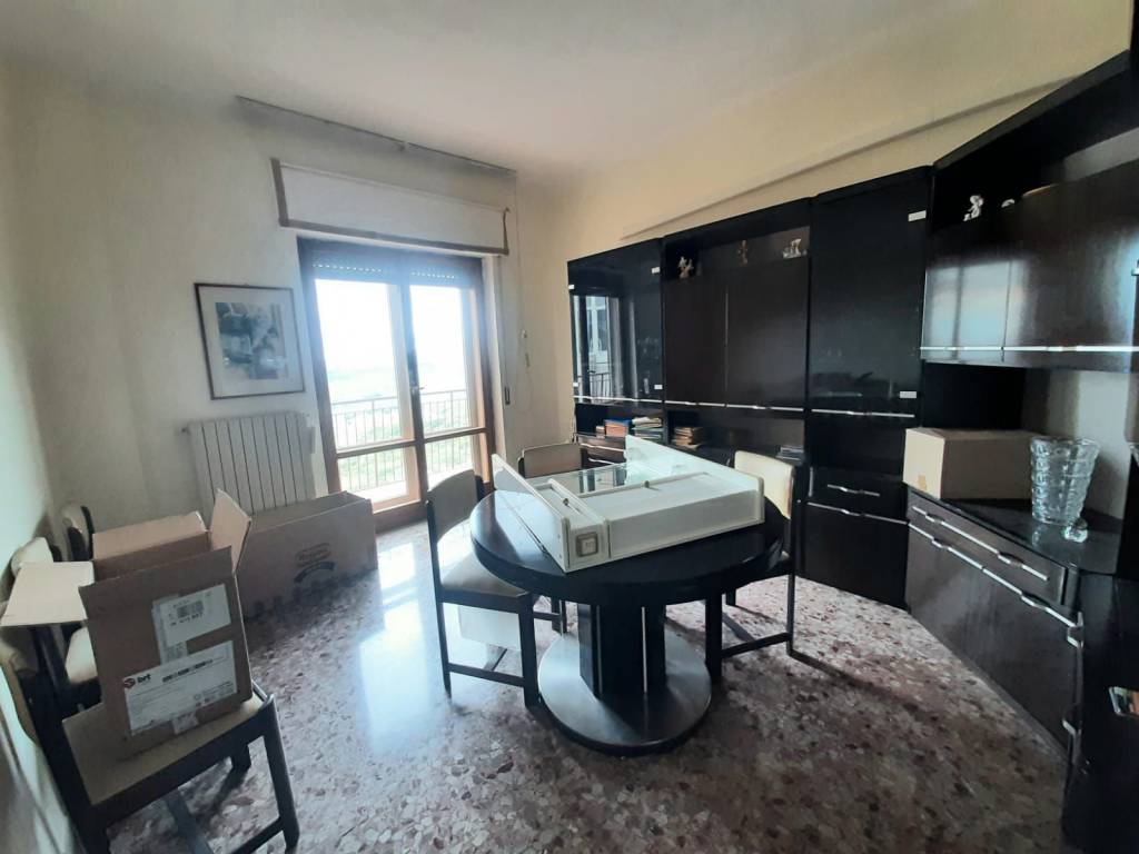 Appartamento a Catanzaro in Viale Vincenzo De Filippis - Foto 3