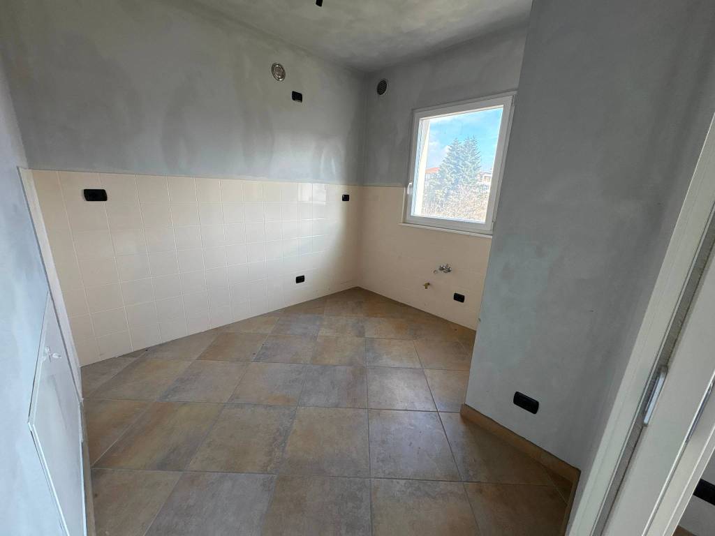 Appartamento a Verbania in Via Zara - Foto 5
