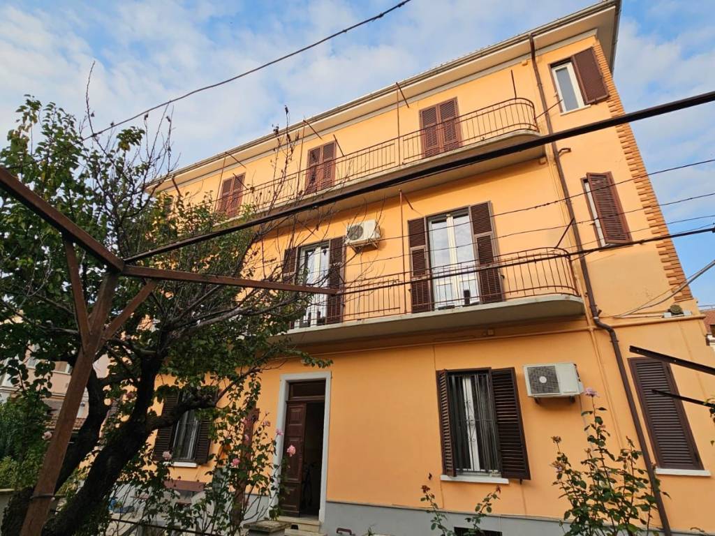 Villa a Alessandria - Foto 2