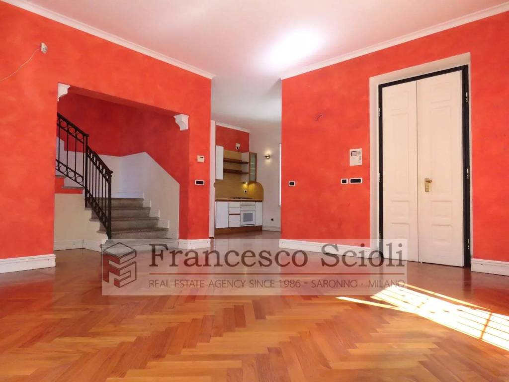 Villa a Saronno in Via Rodolfo Bucco, 10 - Foto 3