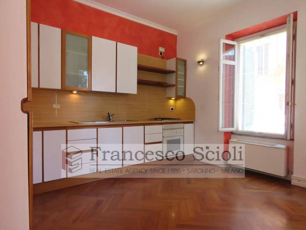 Villa a Saronno in Via Rodolfo Bucco, 10 - Foto 5