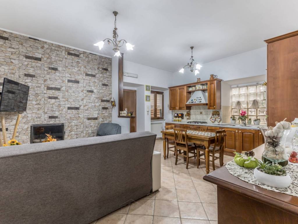 Villa a Maenza in Via del Colle - Foto 5