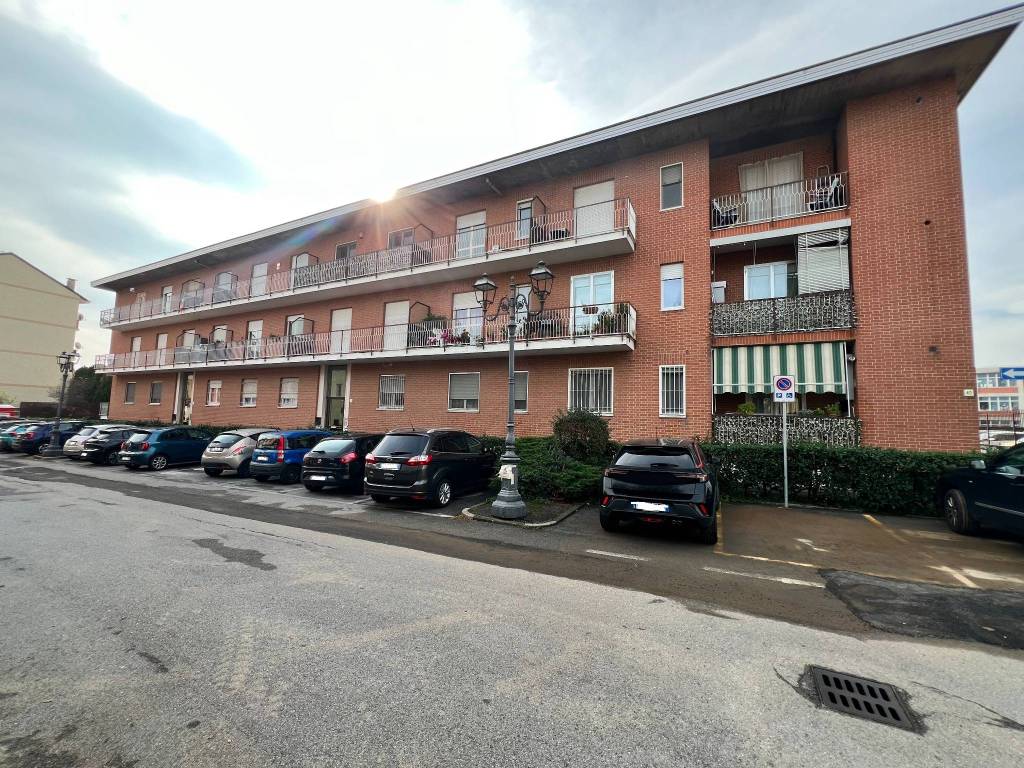 Appartamento a Orbassano in Via Molini, 43 - Foto 2