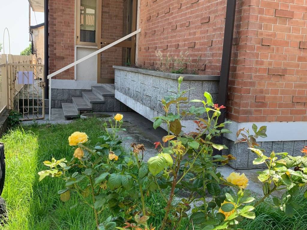 Villa a Alice castello in Via Circonvallazione, 14 - Foto 2