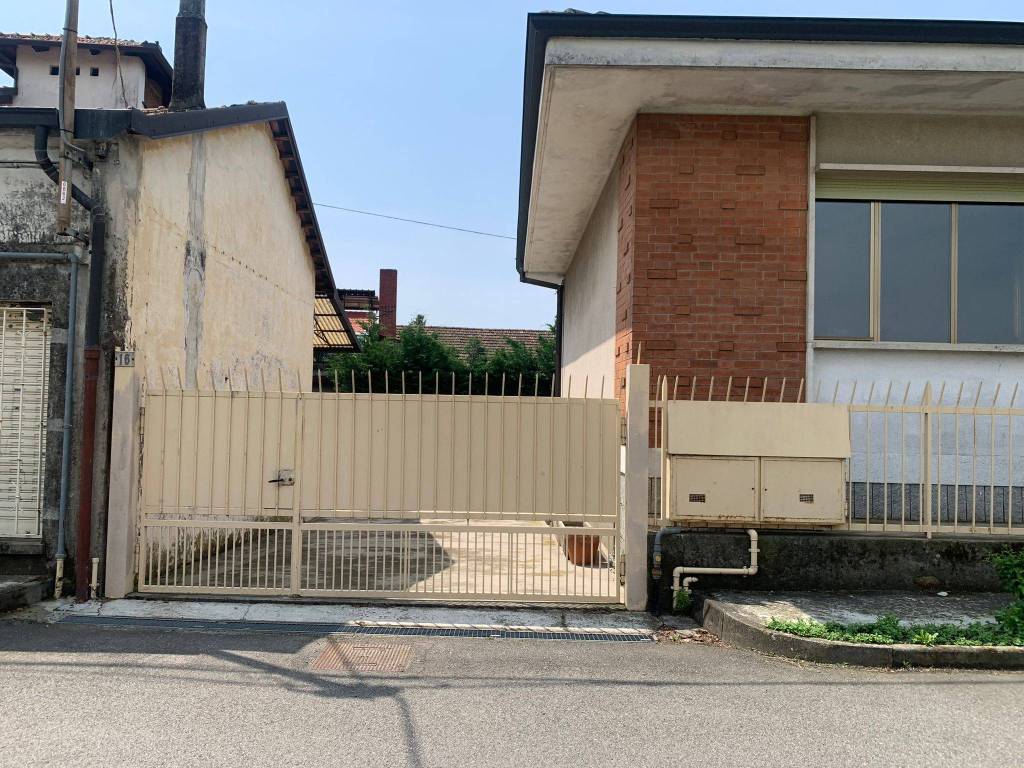Villa a Alice castello in Via Circonvallazione, 14 - Foto 3