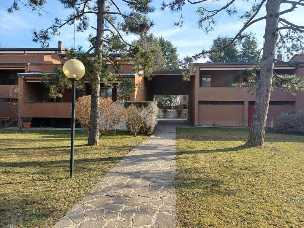 Appartamento a Verderio in Via San Floriano, 16 - Foto 2