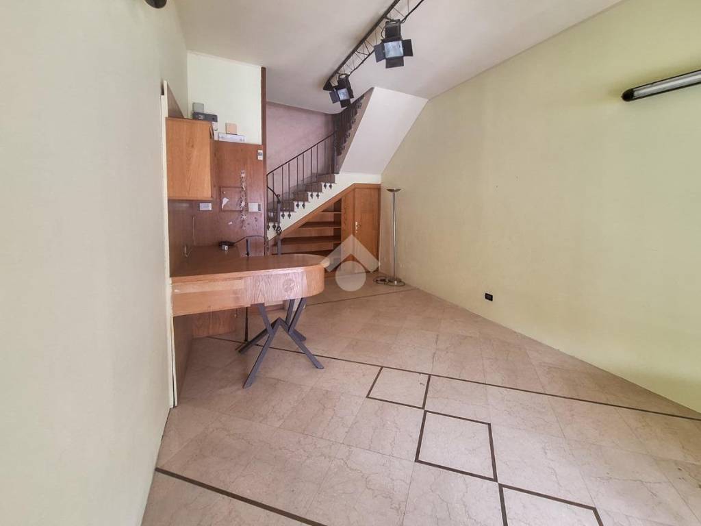 Immobile a Verolanuova in Piazza Malvestiti, 2 - Foto 3