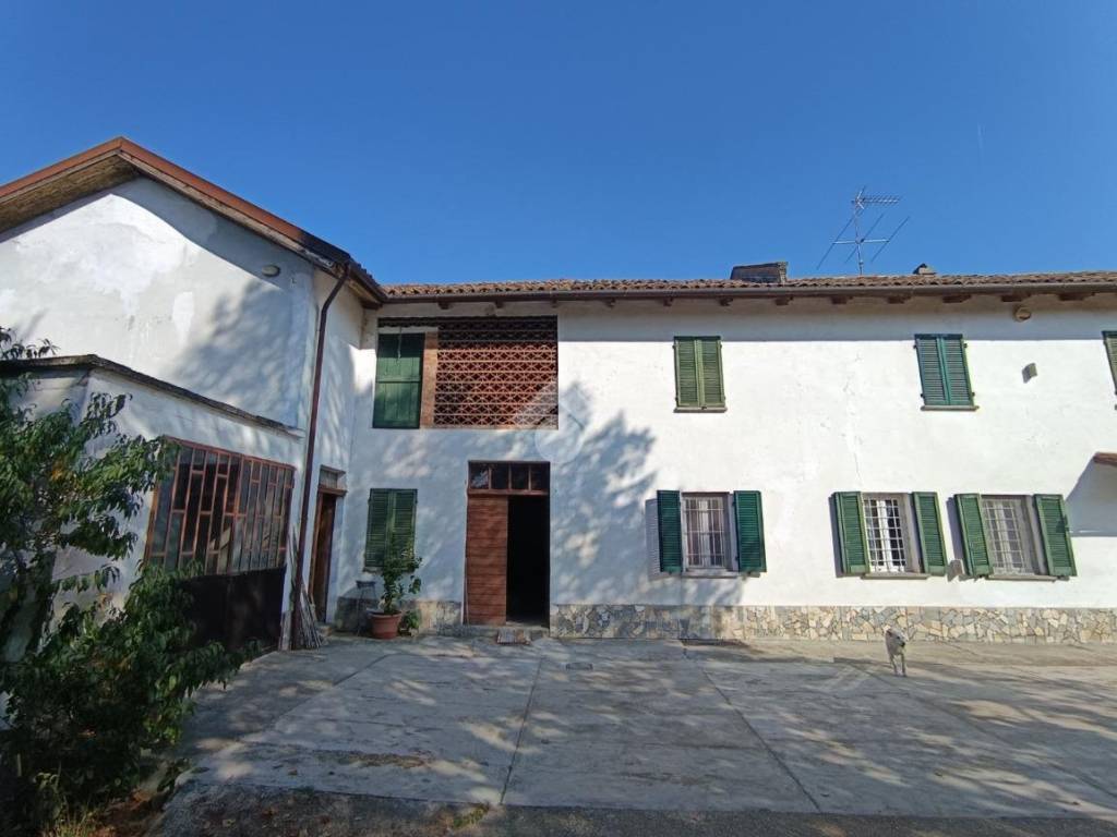 Casa indipendente a Costigliole d'asti in Strada Giaietti, 9 - Foto 2