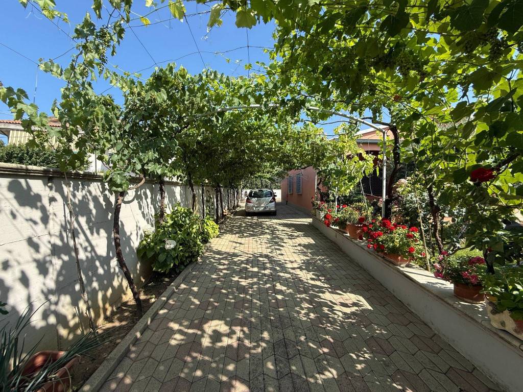 Villa a Montesilvano in Via Vestina, 489 - Foto 4