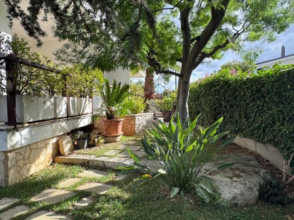 Villa a Palo del colle in Strada Vicinale Casizzi - Foto 5