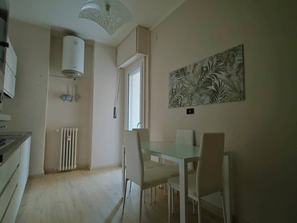 Appartamento a Asti in Via Giuseppe Dini, 10 - Foto 5