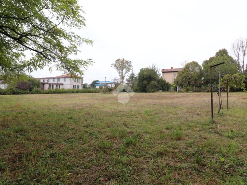Terreno a Mantova in Via Bolzano - Foto 2