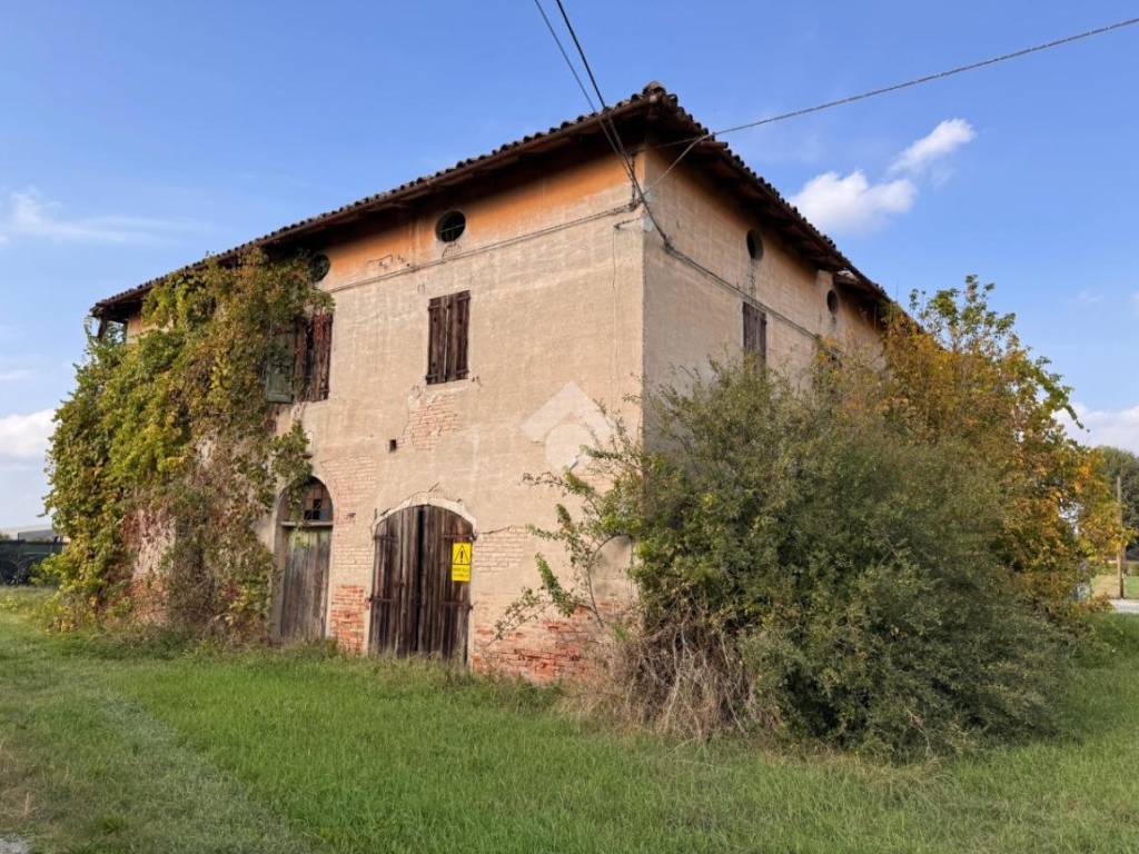 Rustico / casale a San giovanni in persiceto in Via Castagnolo - Foto 2