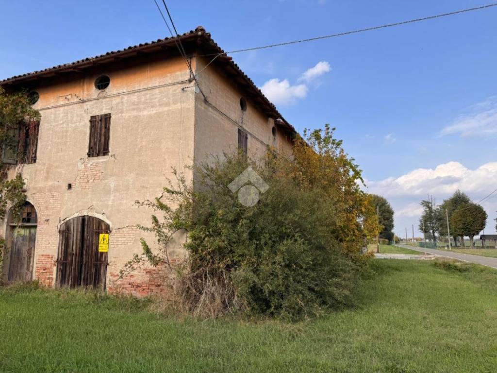 Rustico / casale a San giovanni in persiceto in Via Castagnolo - Foto 4
