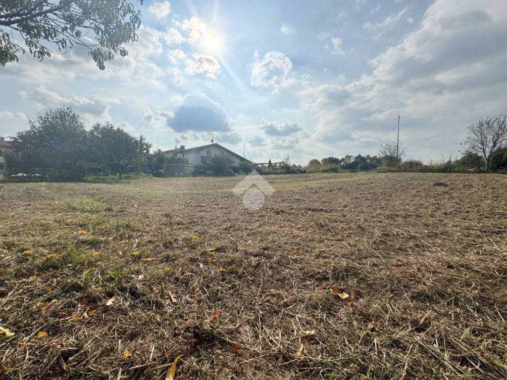 Terreno a Brandico in Via Agostino Gallo - Foto 3