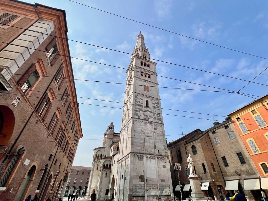 Immobile a Modena in Piazza della Torre, 1 - Foto 2