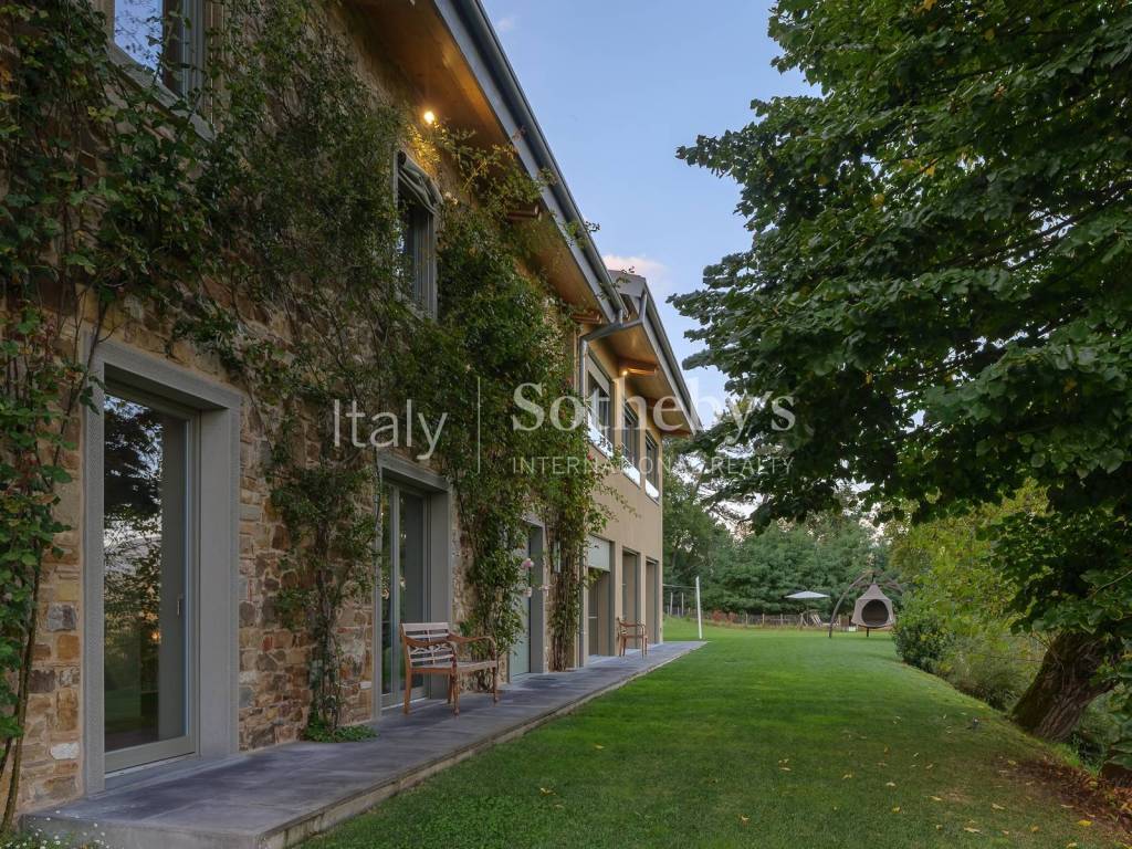 Villa a Poppi in Via Pratomagno - Foto 2