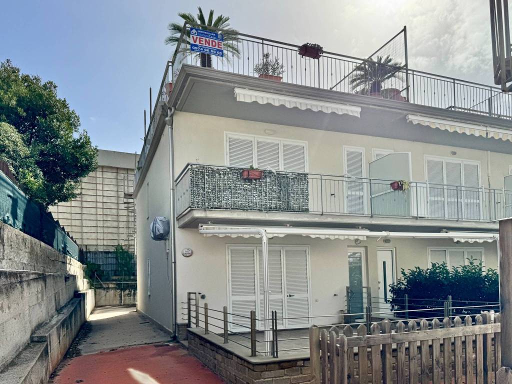 Appartamento a Castellabate in Viale dei Cantieri Navali - Foto 2