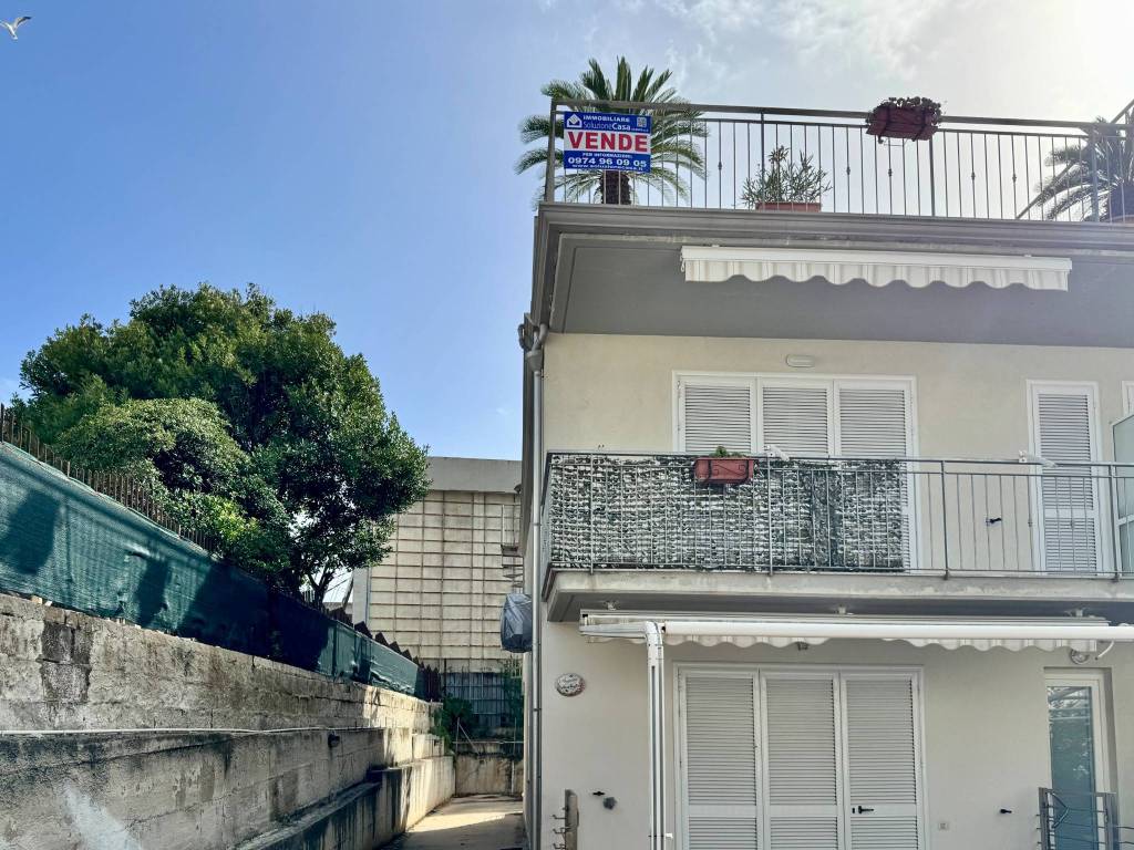 Appartamento a Castellabate in Viale dei Cantieri Navali - Foto 3