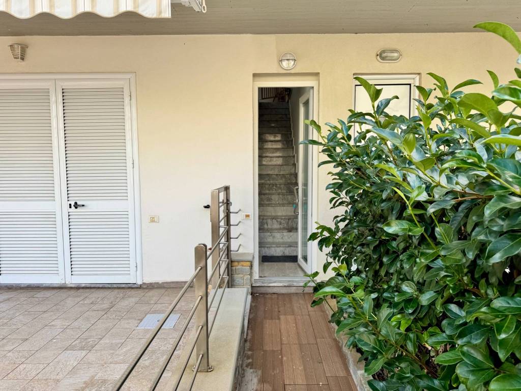 Appartamento a Castellabate in Viale dei Cantieri Navali - Foto 5