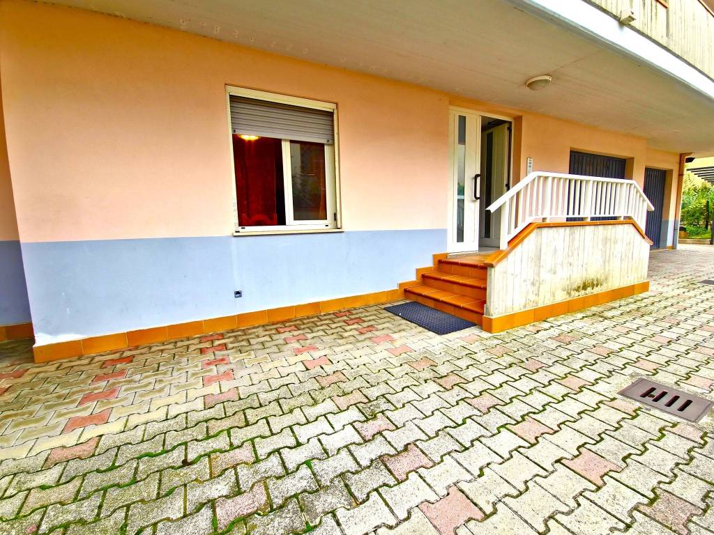 Appartamento a Silvi in Via Luigi Settembrini - Foto 2